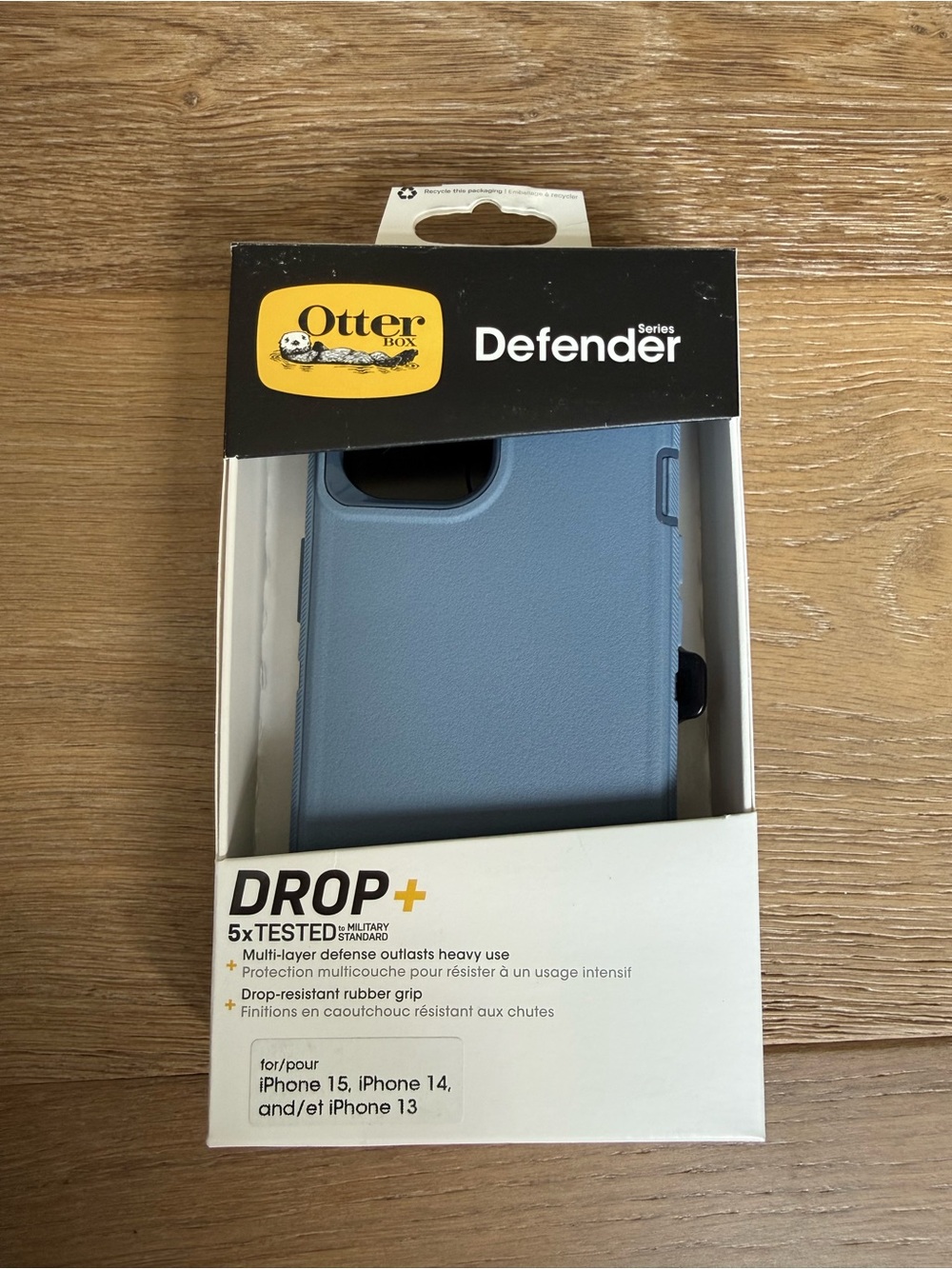 New OtterBox Defender Series iPhone 13, 14, 6.1” new 2023 Case -Baby Blue Jeans
